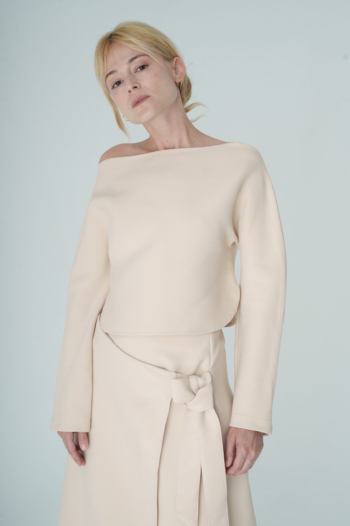 Top Ivory