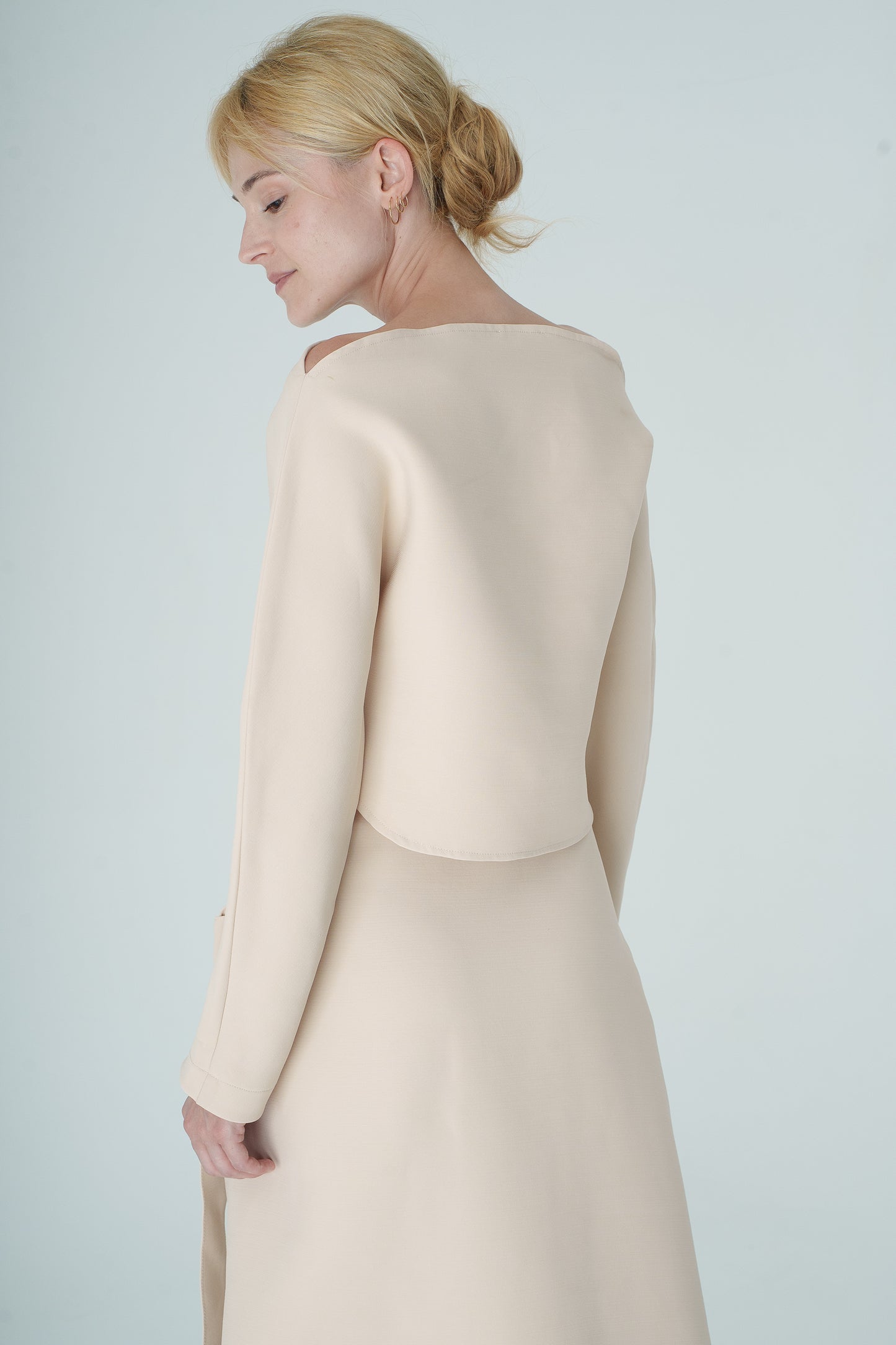 Top Ivory