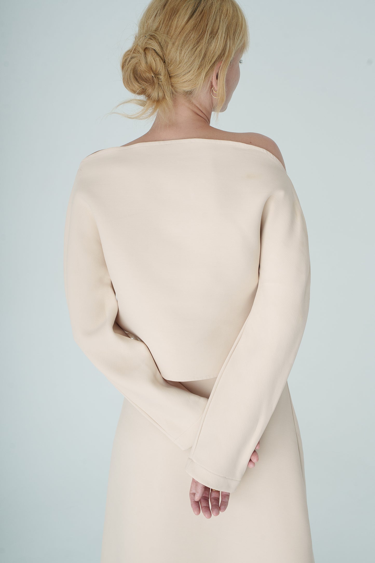 Top Ivory